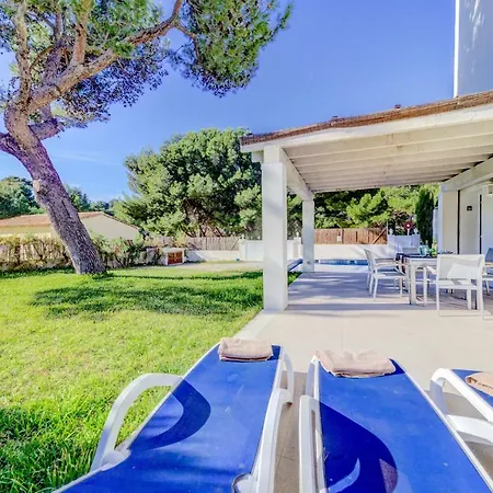 Pins By Sealand * Cala San Vicente (Mallorca)